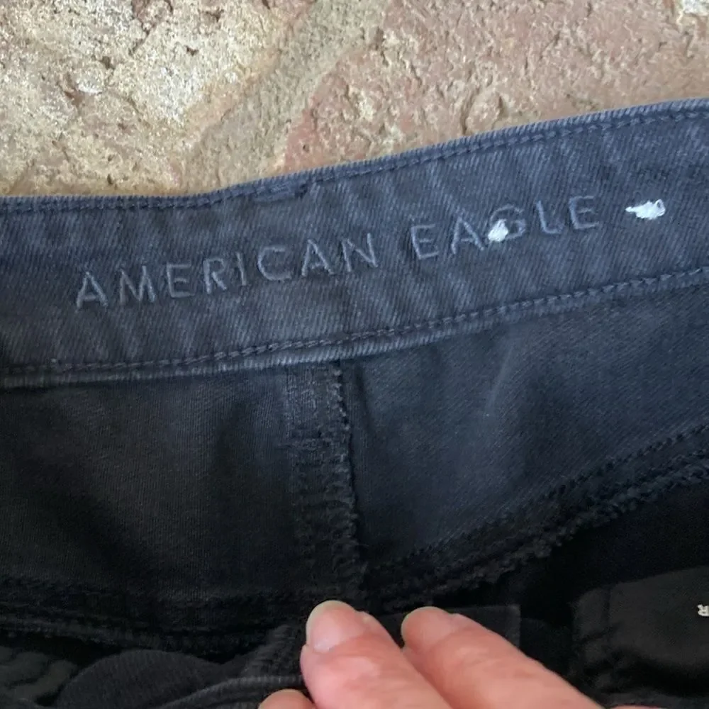 American Eagle Outfitters Distressed Mom Straight Jeans Wash Black Size 0